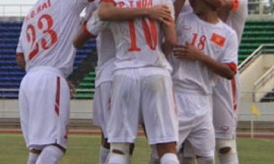 Giải Vô địch bóng đá U19 Đông Nam Á 2015: U19 Việt Nam rộng cửa vào bán kết