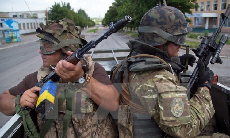 NATO cảnh báo phe ly khai không chiếm thêm đất ở Đông Ukraine