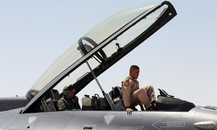 Iraq triển khai F-16 mới không kích IS