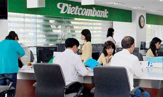 Ngân hàng Vietcom bank chi nhánh Long An hội nghị tri ân khách hàng