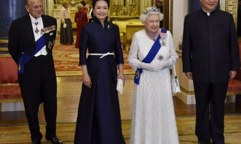 Nữ hoàng Elizabeth II đón Chủ tịch Trung Quốc tại Điện Buckingham