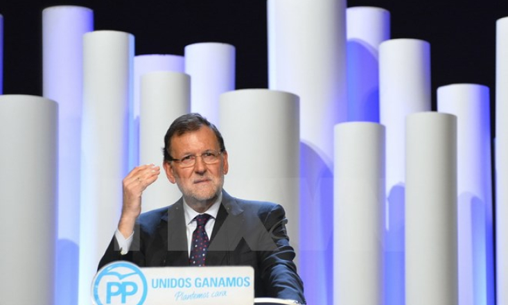 Thủ tướng Rajoy bác đề xuất tách Catalonia khỏi Tây Ban Nha