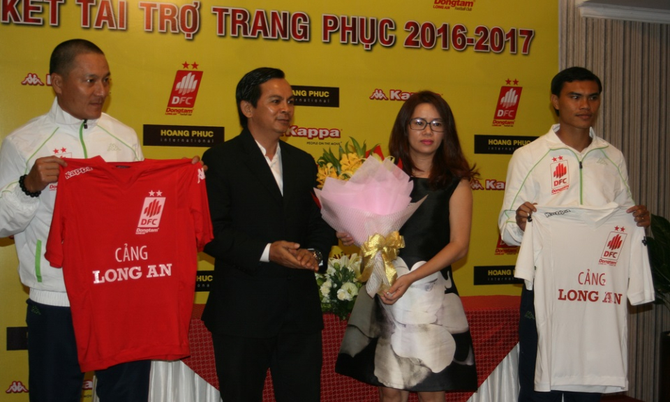 Kappa tài trợ trang phục thi đấu cho ĐTLA