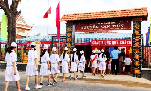 Cần Đước tổ chức lễ giỗ lần thứ 132 Tổng lãnh binh Nguyễn Văn Tiến