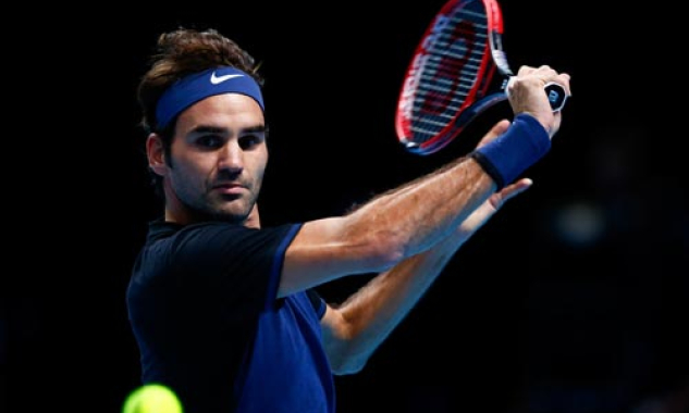 Federer vào bán kết ATP World Tour Finals 2015