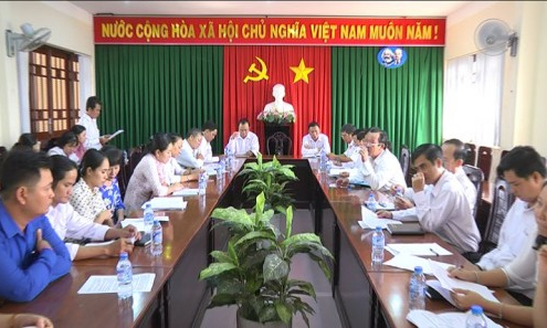 “Toàn dân rèn luyện thân thể theo gương Bác Hồ vĩ đại”