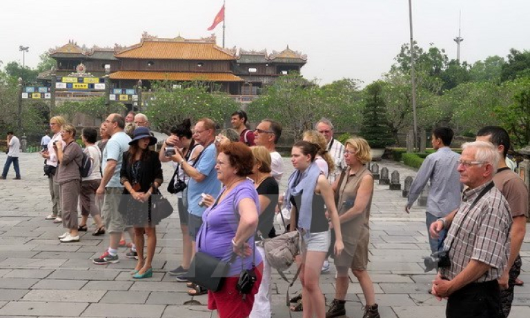 Lượng khách du lịch Nga tới Việt Nam tăng vọt trong tháng 10