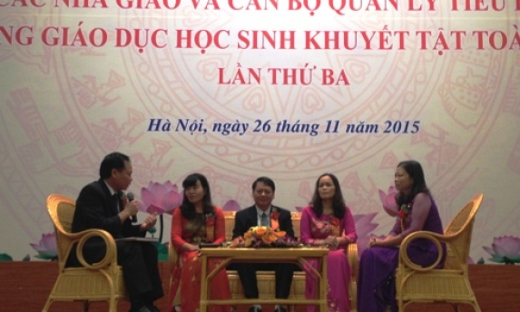 Tuyên dương các nhà giáo tiêu biểu giáo dục học sinh khuyết tật