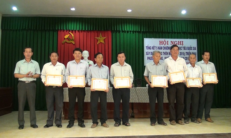 Đức Hòa: Tổng kết chương trình xây dựng nông thôn mới 2011-2015