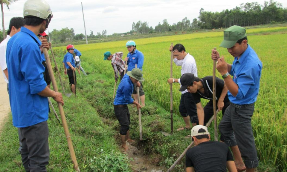 Bến Lức: Tổng kết công tác đoàn và phong trào thanh thiếu nhi năm 2015