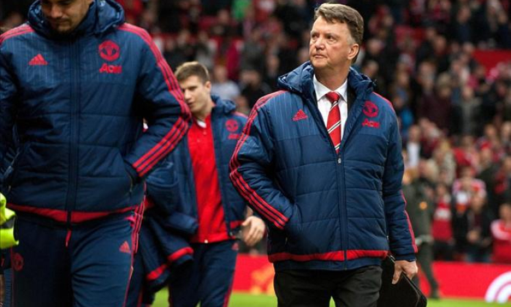 Louis van Gaal đã đệ đơn từ chức nhưng bị M.U từ chối