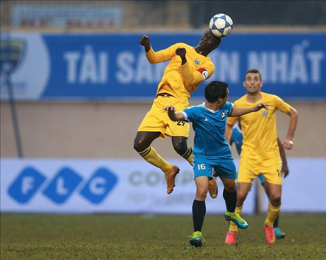 Vong 3 FLC Thanh Hoa Cup 2016 Nhieu kich tinh hinh anh 2