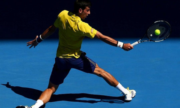Australian Open: Tìm &#8216;huyệt&#8217; của Djokovic