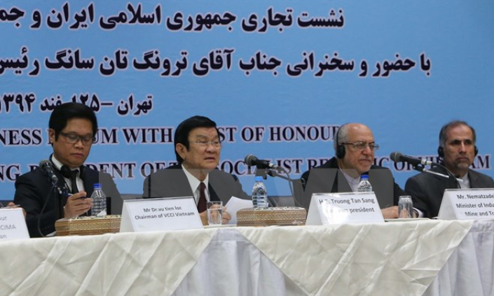 Chủ tịch nước tham dự Diễn đàn Doanh nghiệp Việt Nam và Iran