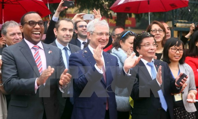 Chủ tịch Quốc hội Pháp tham dự Ngày hội Pháp ngữ tại Việt Nam
