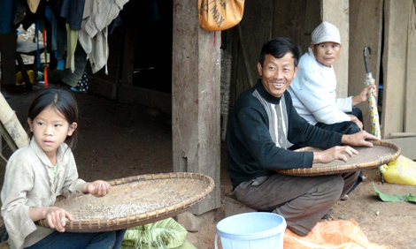 Tổng Bí thư hội đàm với Tổng Bí thư, CTN Lào Bounnhang Volachith