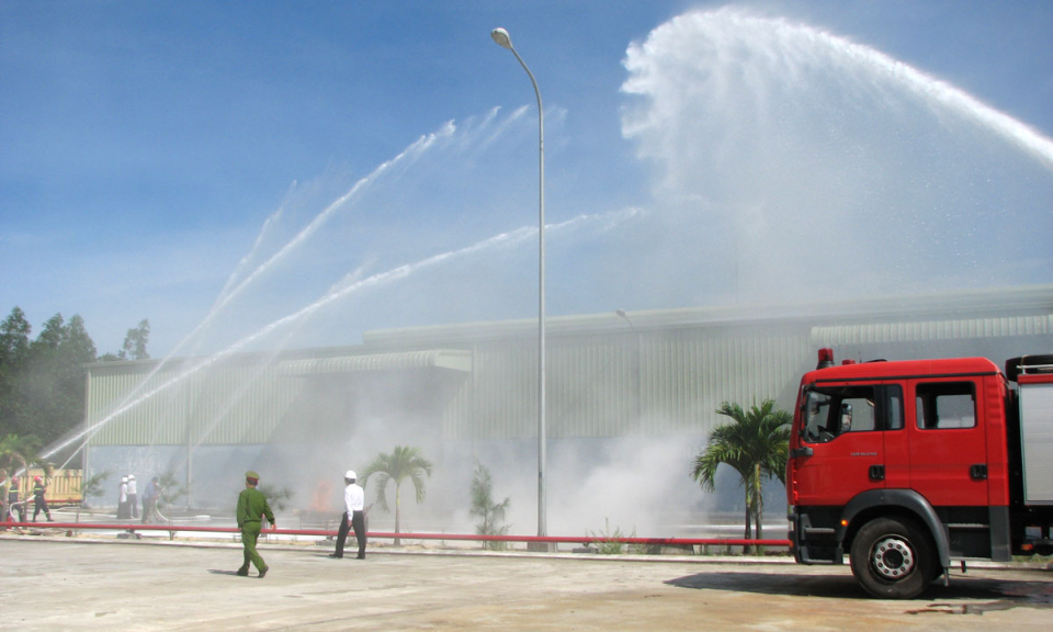 Tăng cường diễn tập phòng cháy chữa cháy trong doanh nghiệp