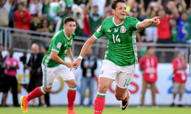 Chicharito lập công đưa Mexico vào tứ kết Copa America 2016