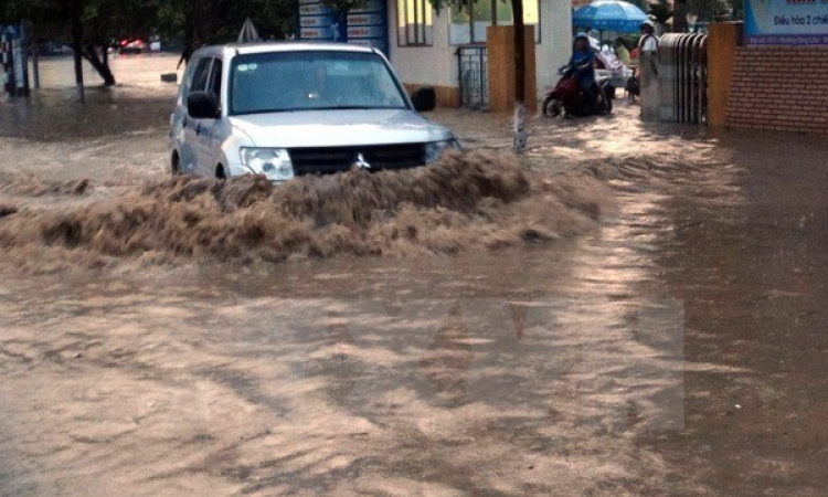 Hoàn lưu bão số 2 gây mưa trên diện rộng ở khu vực Bắc Bộ