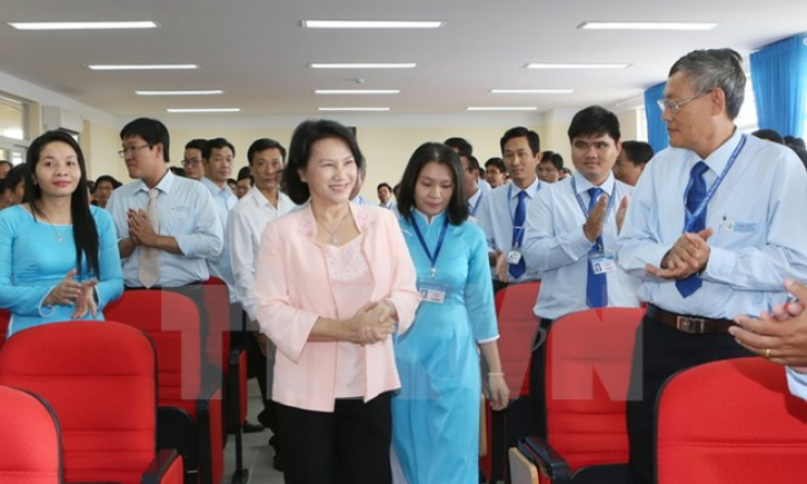 Chủ tịch Quốc hội thăm Đại học sư phạm kỹ thuật Vĩnh Long