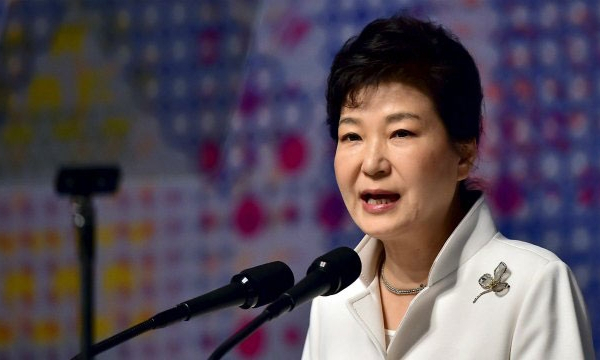 Tổng thống Park Geun-hye không tới phiên điều trần đầu tiên