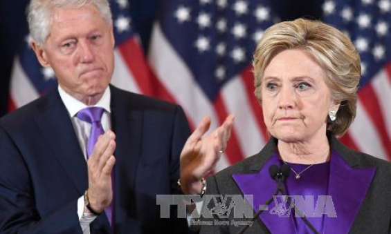 Bà Clinton nhiều khả năng sẽ từ bỏ chính trường