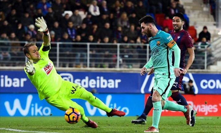 Eibar 0-4 Barcelona: Nụ cười của Luis Enrique