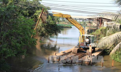 Đầu tư xây dựng các công trình thủy lợi ứng phó với biến đổi khí hậu