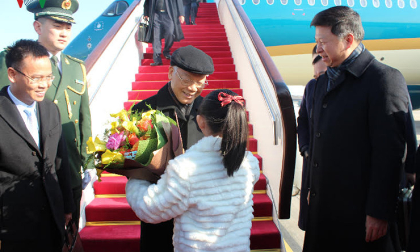 Hình ảnh lễ đón Tổng Bí thư Nguyễn Phú Trọng tại sân bay Bắc Kinh