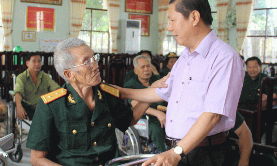 Lãnh đạo Tỉnh thăm thương binh nặng tại Long Đất, Bà Rịa-Vũng Tàu