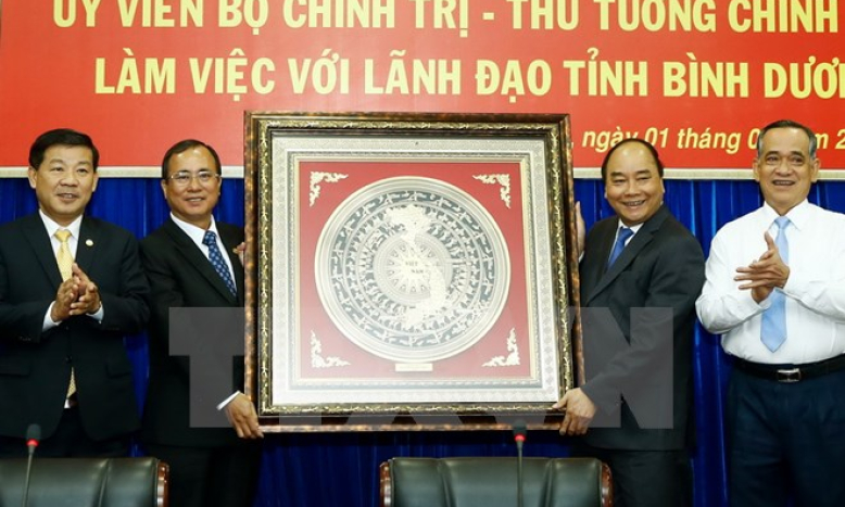 Thủ tướng Chính phủ làm việc với lãnh đạo tỉnh Bình Dương