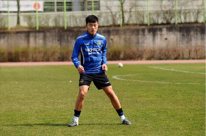 Gangwon FC cua Xuan Truong gay soc o tran giao huu cuoi cung hinh anh