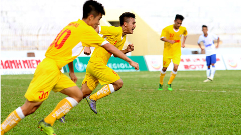 Ha Noi FC doi dau PVF o chung ket giai 19 Quoc gia 2017 hinh anh