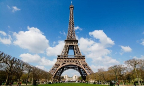 Pháp quyết định mặc “áo giáp” cho tháp Eiffel