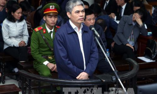 Phiên tòa xét xử sơ thẩm bị cáo Hà Văn Thắm và các đồng phạm: Nguyên Tổng Giám đốc Oceanbank Nguyễn Xuân Sơn không thừa nhận tội danh bị truy tố