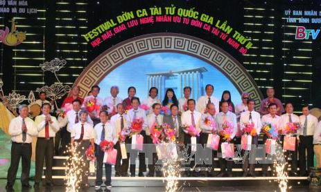 Bế mạc Festival Đờn ca tài tử Quốc gia lần thứ II năm 2017