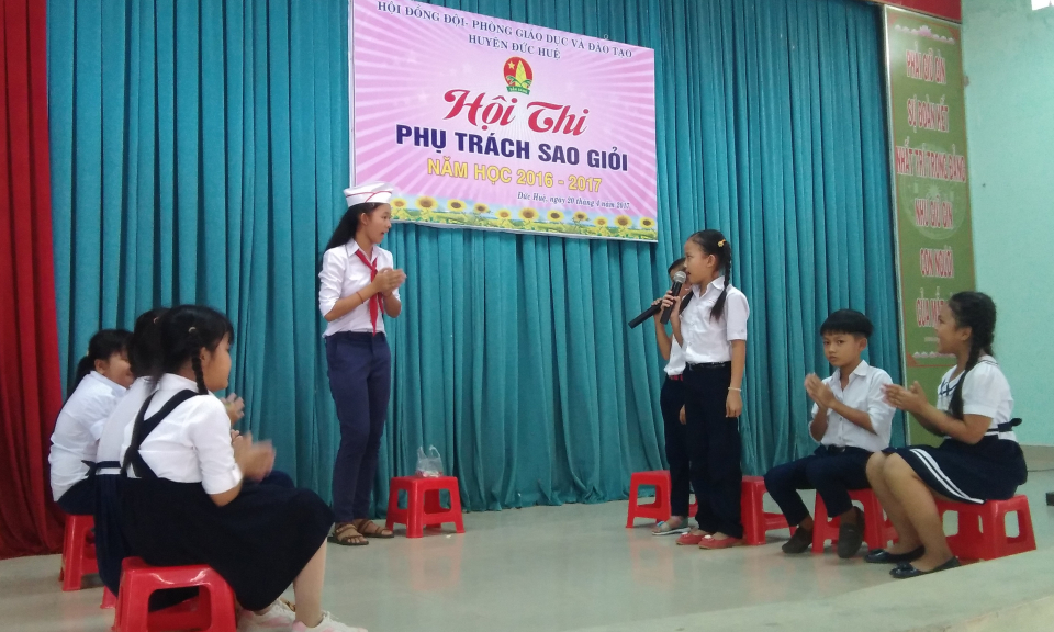 Đức Huệ: Hội thi “Phụ trách sao giỏi” năm học 2016 – 2017