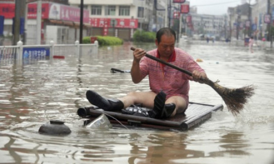 Lụt lội ở Trung Quốc làm 15 người chết, hàng nghìn người đi sơ tán