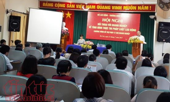 Doanh nghiệp phản đối, nhưng lương tối thiểu vùng năm 2018 vẫn sẽ tăng