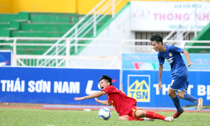 U17 PVF lần thứ 3 vô địch giải U17 quốc gia trong thế trận 10 người