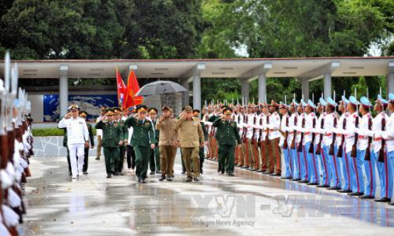 Đoàn đại biểu quân sự cấp cao Việt Nam thăm chính thức Cuba