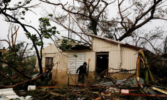 Bão Maria tàn phá Puerto Rico, đe dọa làm vỡ đập