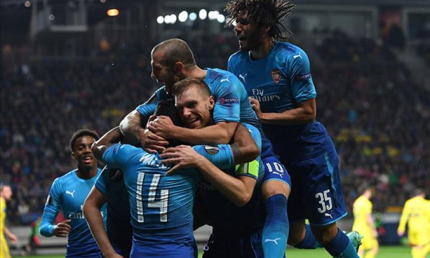 BATE Borisov 2-4 Arsenal: Dự bị hạng sang lên tiếng