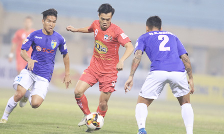 HAGL vs Hà Nội FC, 17h00 ngày 27/10: Đương kim vô địch gặp khó