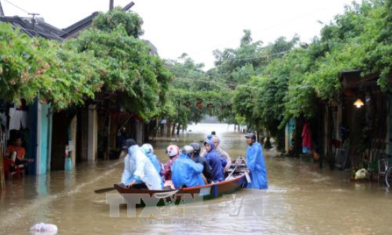 Quảng Nam khẩn trương di dời, sơ tán người dân đến nơi an toàn