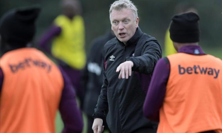 West Ham bán hàng loạt sao trẻ để David Moyes mua sắm