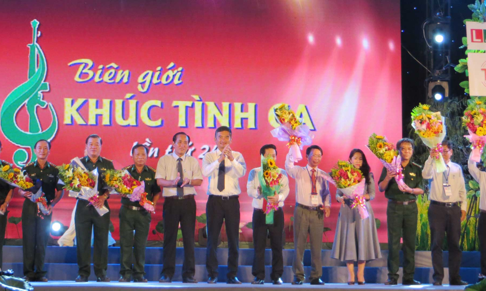 Đêm nhạc &#8220;Biên giới khúc tình ca&#8221; lần thứ 24