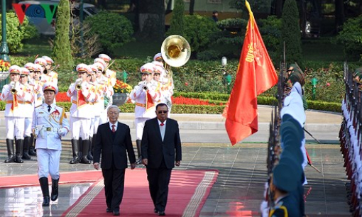 Tuyên bố chung Việt Nam &#8211; Lào