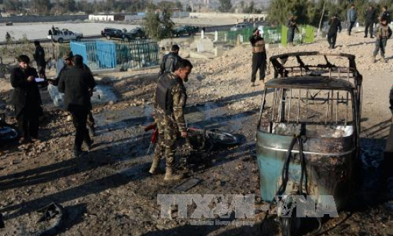Đánh bom liều chết tại miền Đông Afghanistan, hàng chục người thương vong