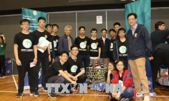 Học sinh Việt Nam tranh tài tại giải First Robotics ở Australia